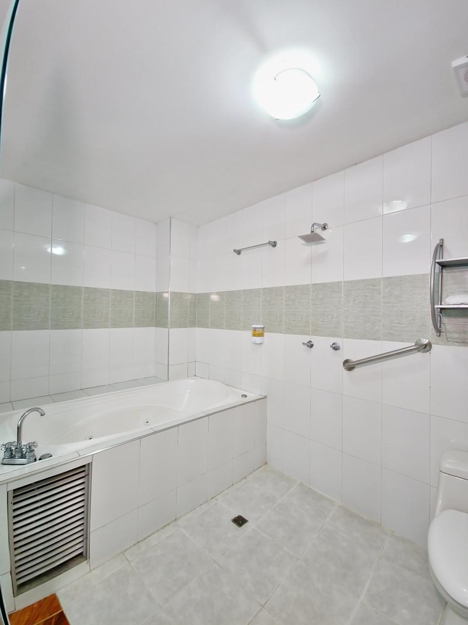 Hotel Avenida 3 Real En El Norte De Cali Dış mekan fotoğraf